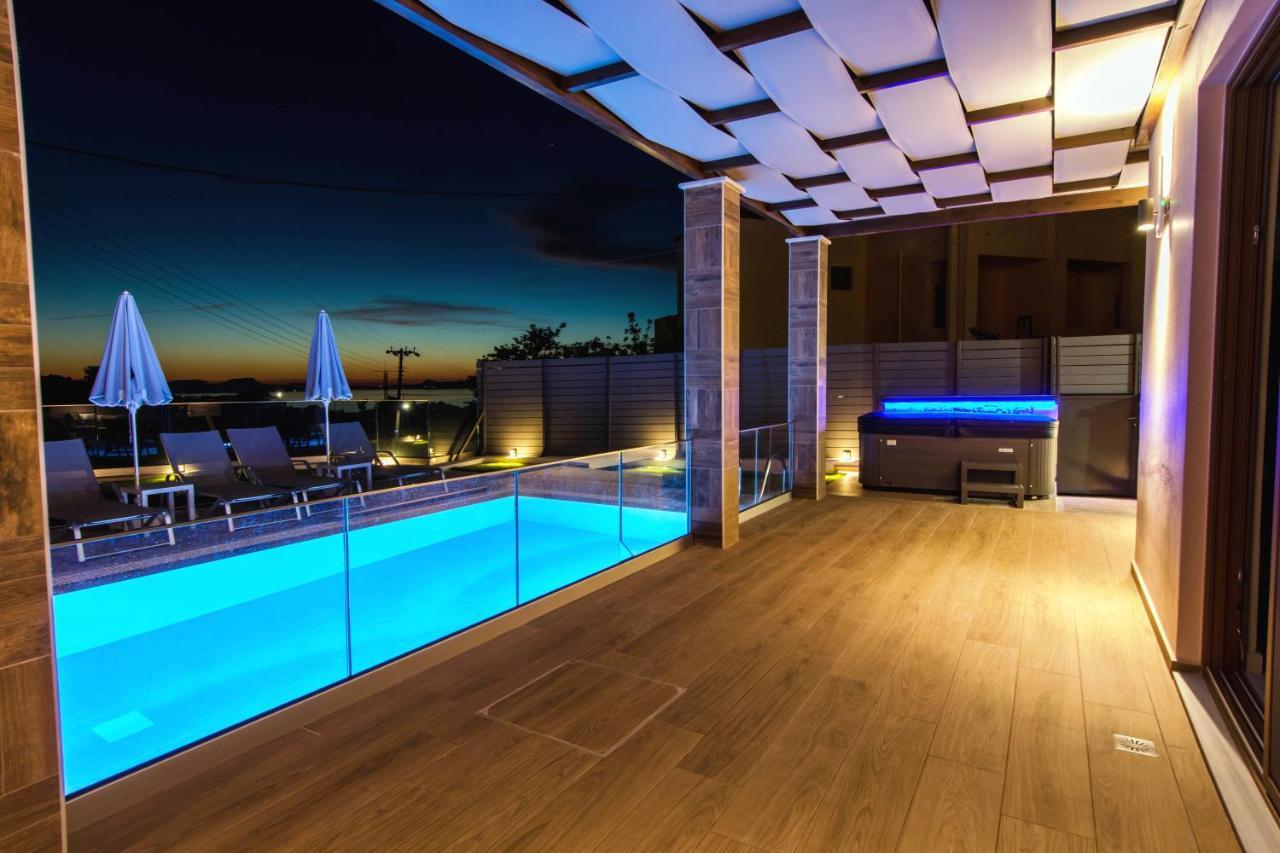 Villa Anthi, A Modern Villa With Salted Water Pool,Hot Tub & Bbq! Rethimno Eksteriør billede