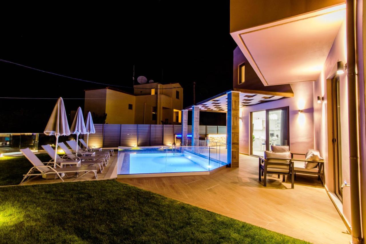 Villa Anthi, A Modern Villa With Salted Water Pool,Hot Tub & Bbq! Rethimno Eksteriør billede